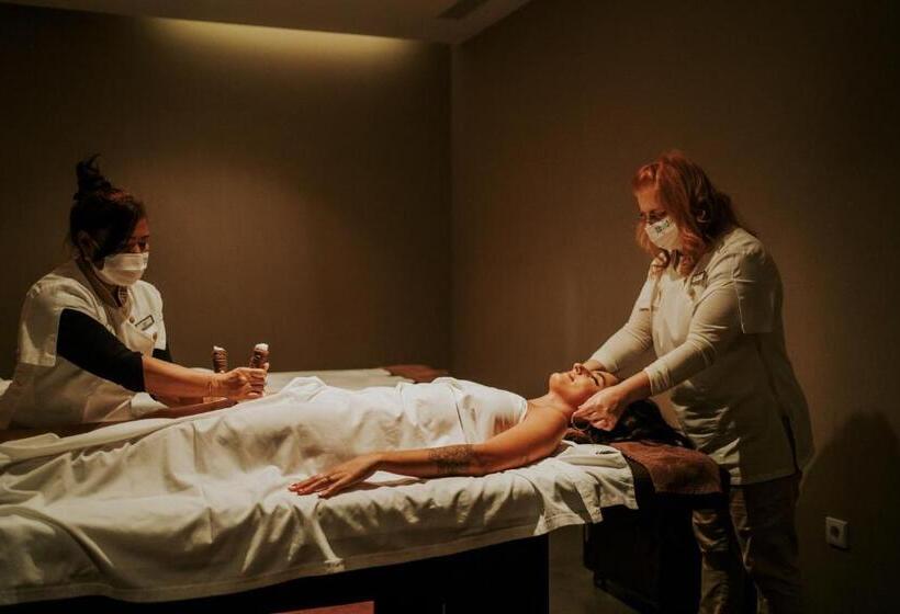 Sweet Atlantic Hotel & Spa