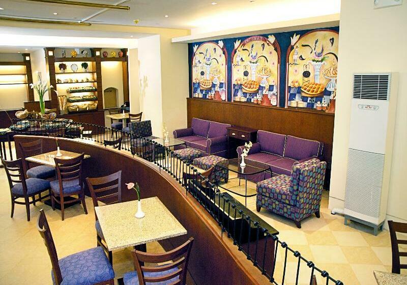 Waterfront Manila Pavilion Hotel & Casino