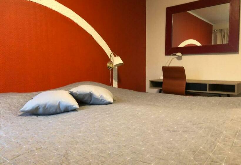 Saras Hotel Fd Amadeus