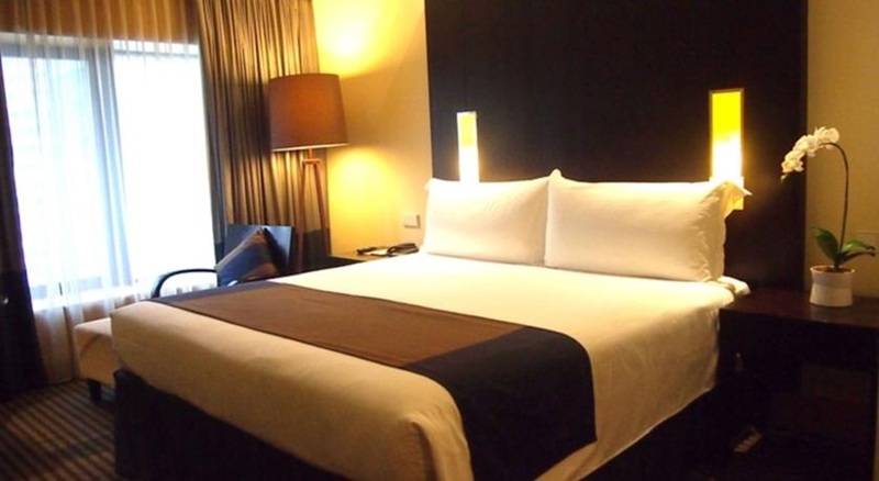 هتل Amara Singapore   Newly Renovated