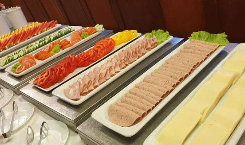 Ariston Hotell