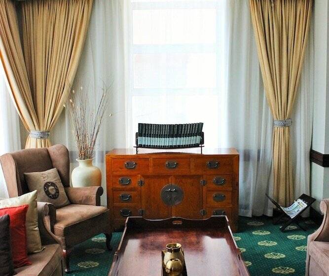 Отель The Balmoral   Halaal