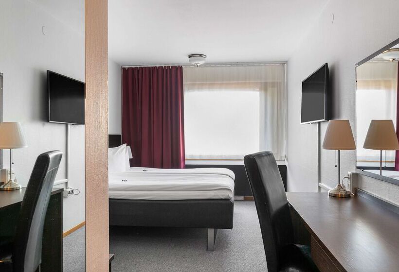 酒店 Best Western Malmia