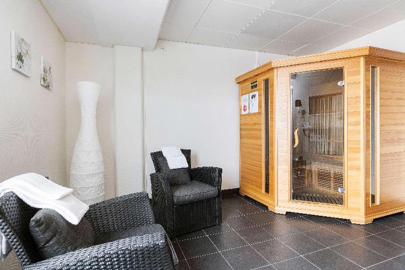 בית מלון כפרי Best Western Nya Star