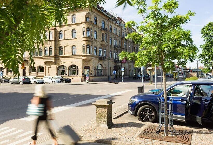 ホテル Best Western Plus Grand