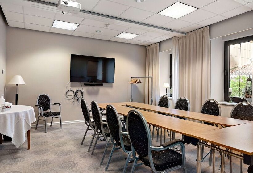 ホテル Best Western Plus Grand