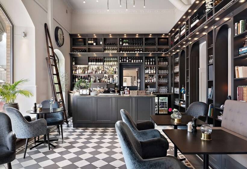 ホテル Best Western Plus Grand