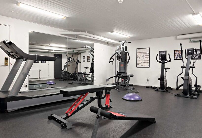 בית מלון כפרי Best Western Strand