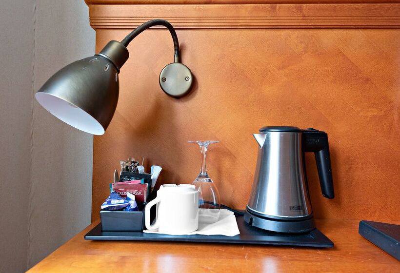 בית מלון כפרי Best Western Strand