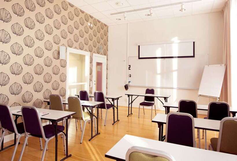 Clarion Collection Hotel Post