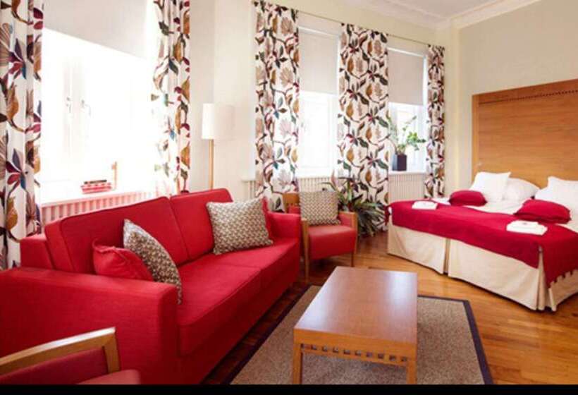 Clarion Collection Hotel Temperance