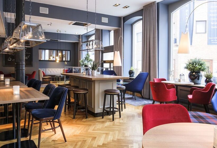 Clarion Collection Hotel Temperance