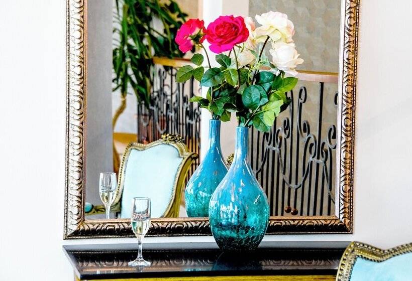 ホテル Complex Modern Mamaia All Inclusive