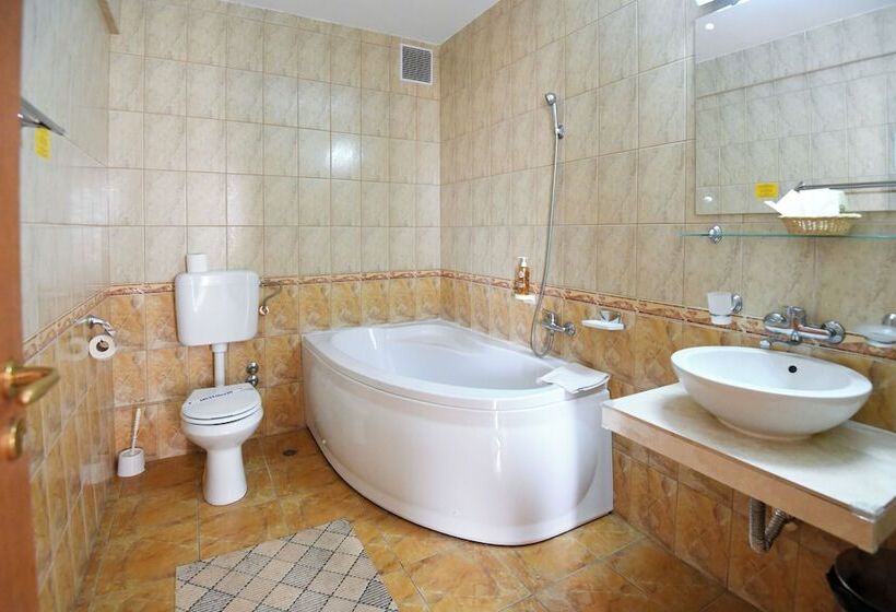 ホテル Complex Modern Mamaia All Inclusive