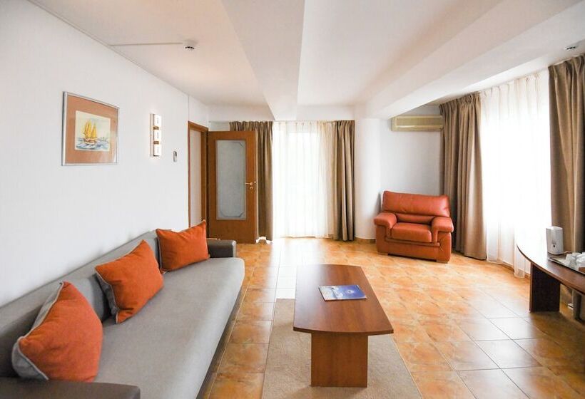 ホテル Complex Modern Mamaia All Inclusive