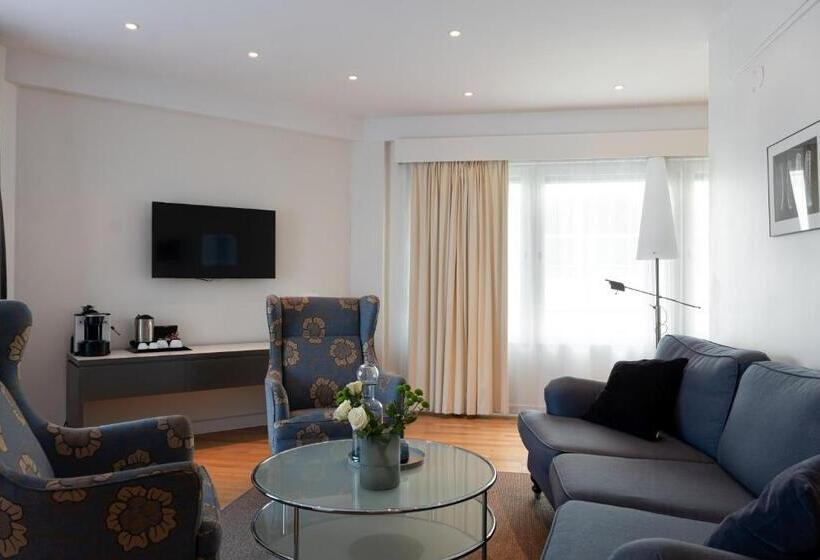 Elite Hotel Marina Plaza