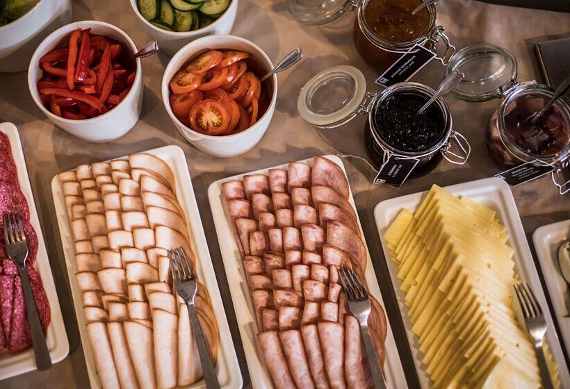 First Hotel Christian Iv