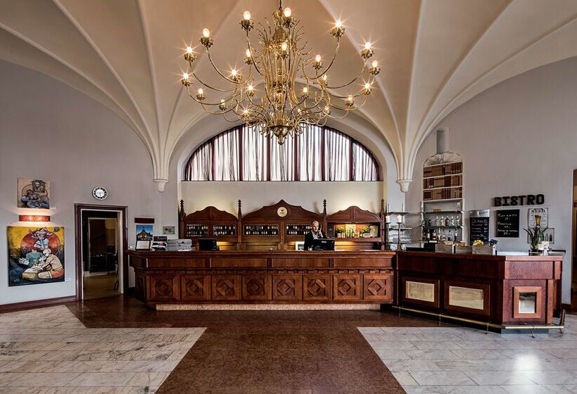 First Hotel Christian Iv