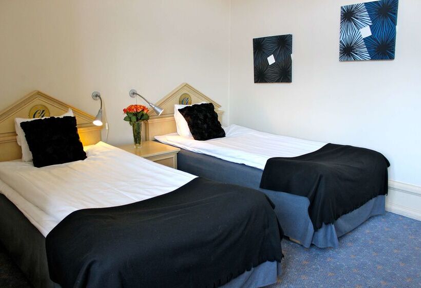 First Hotel Christian Iv