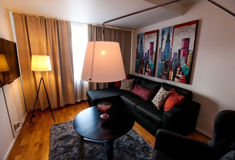 First Hotel Statt