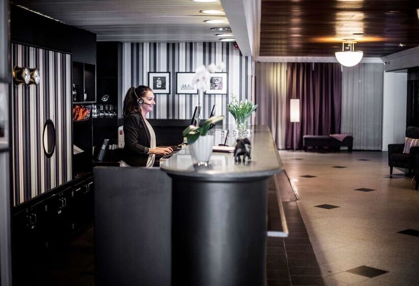 First Hotel Witt