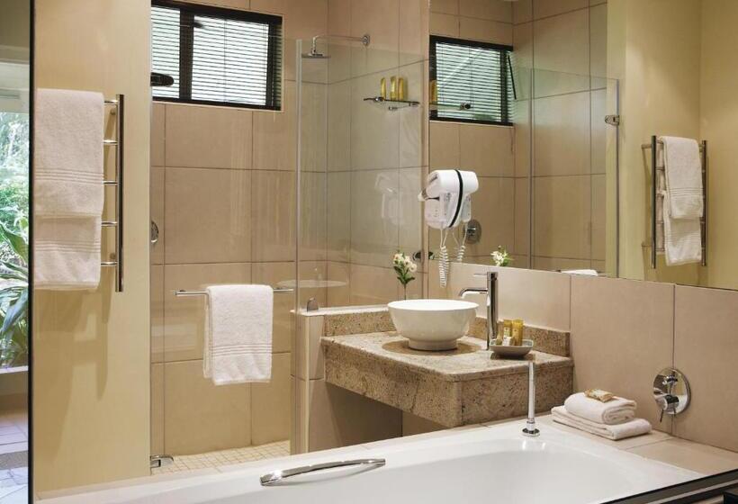 בית מלון כפרי Ghost Mountain Inn