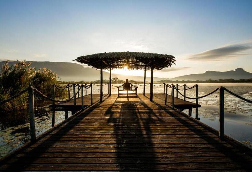 בית מלון כפרי Ghost Mountain Inn