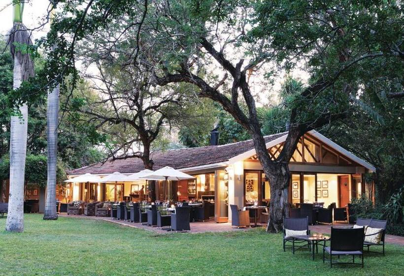 בית מלון כפרי Ghost Mountain Inn