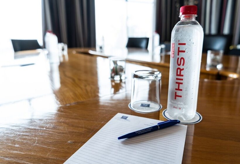 Отель Gooderson Tropicana