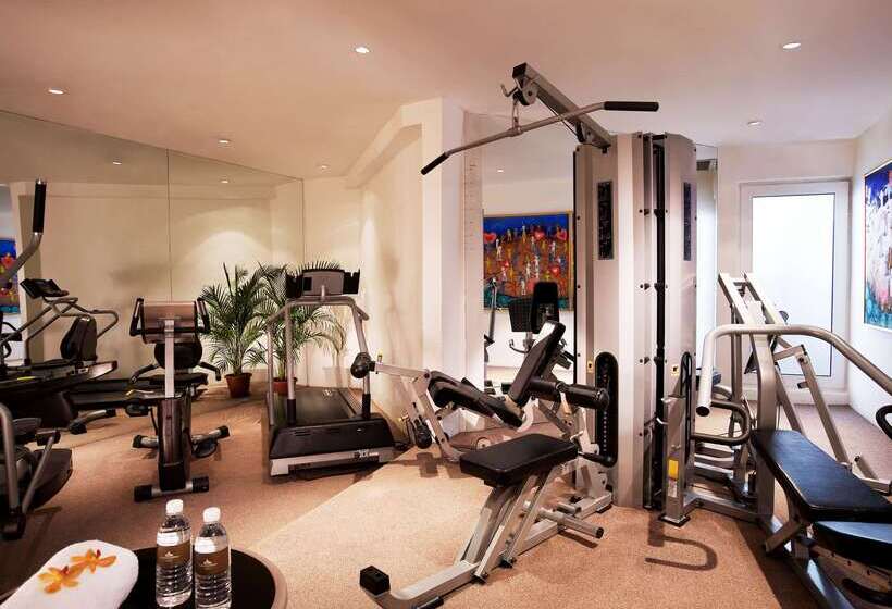 هتل Goodwood Park