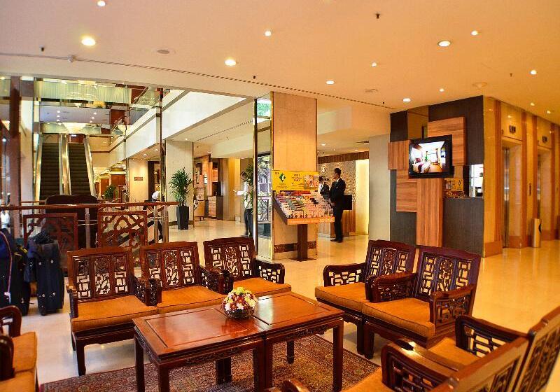 هتل Grand Pacific