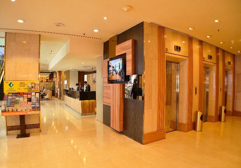 هتل Grand Pacific