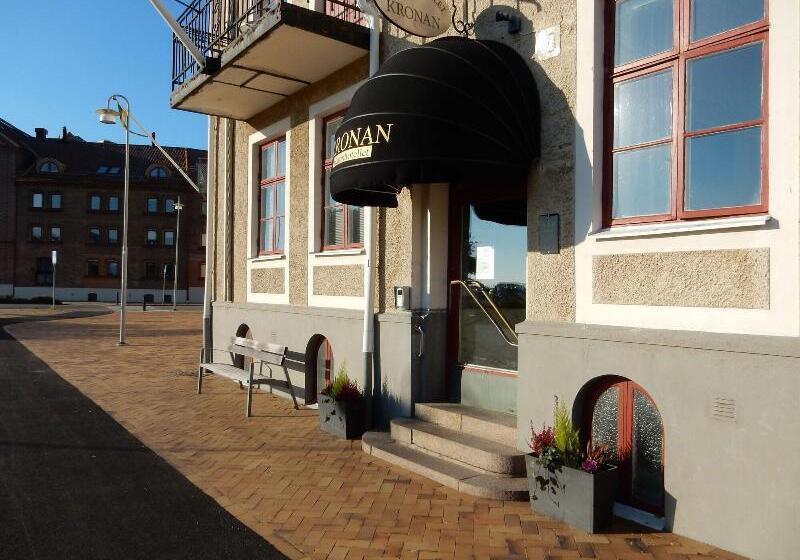 Hamnhotellet Kronan