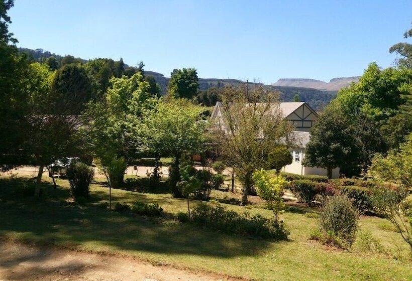 فندق Hogsback Inn