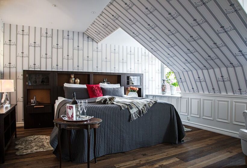 فندق Höörs Gästgifwaregård