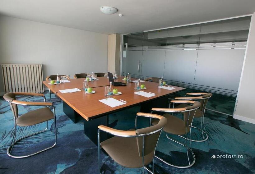 Отель Ibis Styles Dunarea Galati