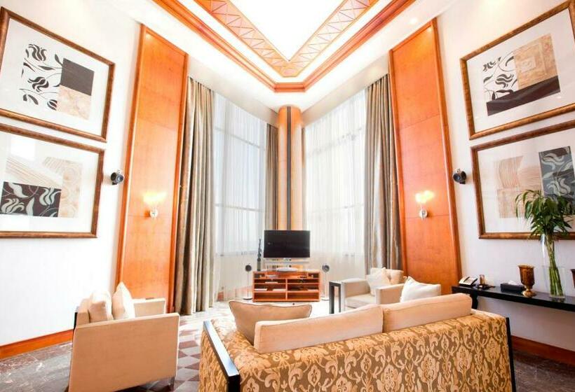 בית מלון כפרי Intercontinental Johannesburg Sandton Towers, An Ihg