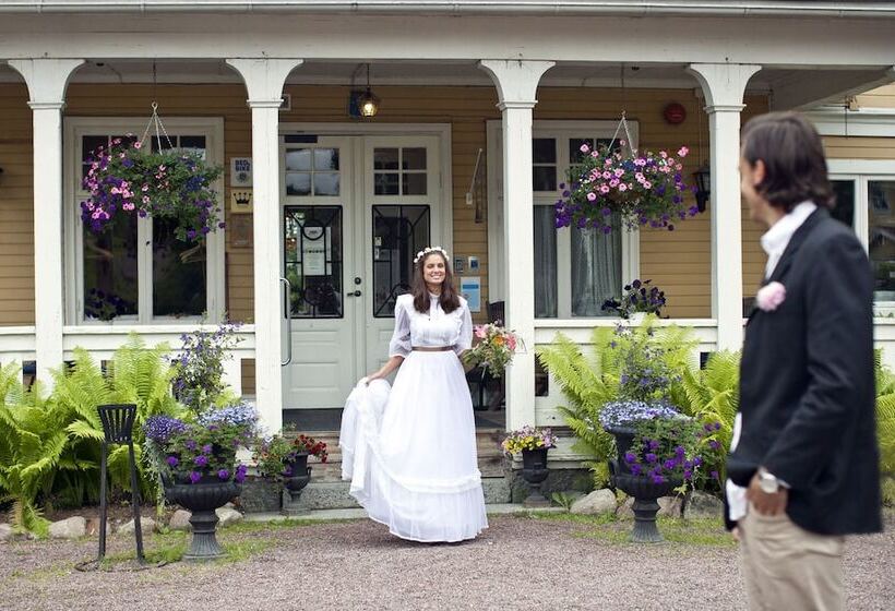 בית מלון כפרי Korstäppans Herrgård