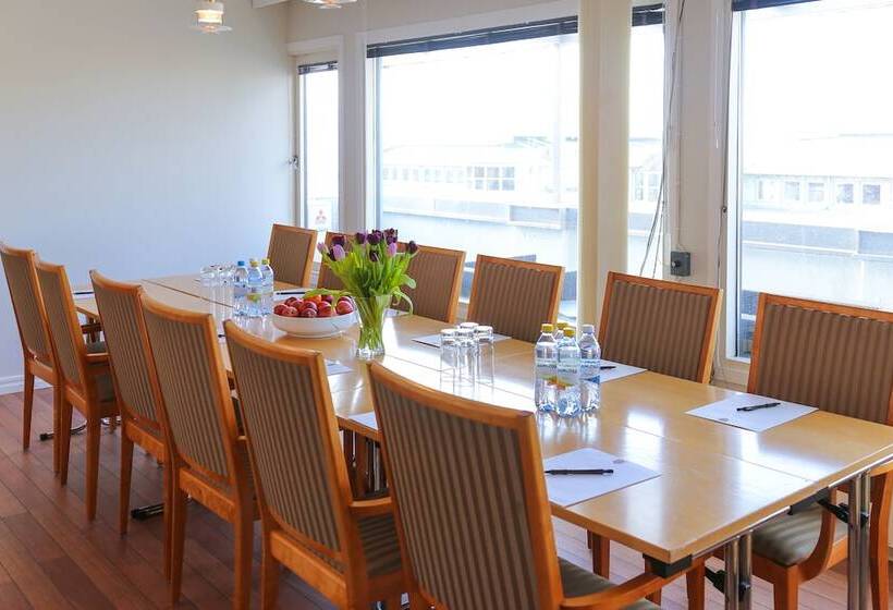 בית מלון כפרי Kärnan