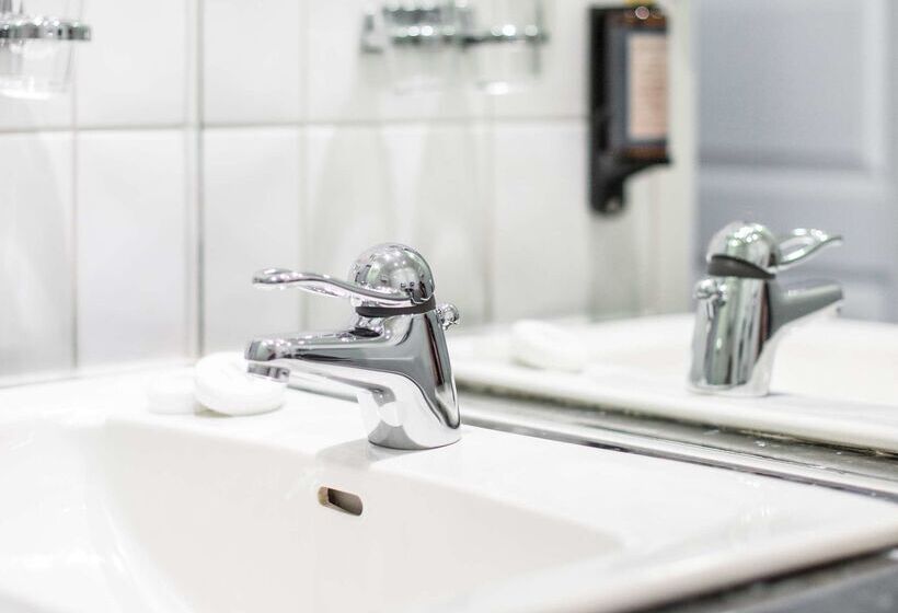 Отель L Boras, Bw Signature Collection