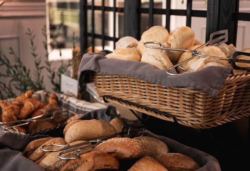 Отель L Boras, Bw Signature Collection