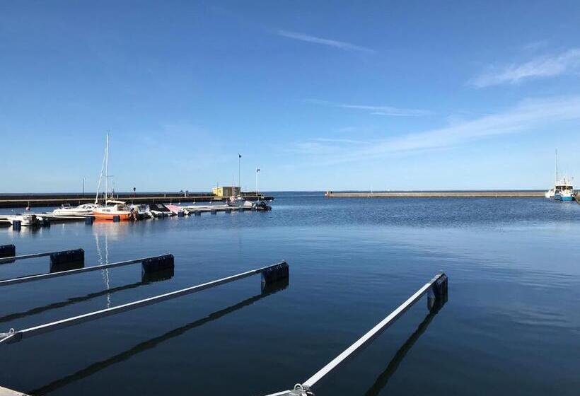 בית מלון כפרי L Magasin 1