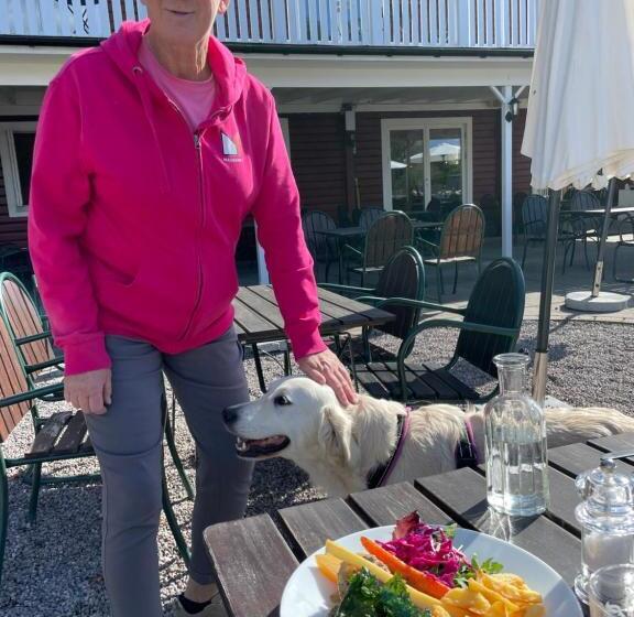 فندق L Magasin 1