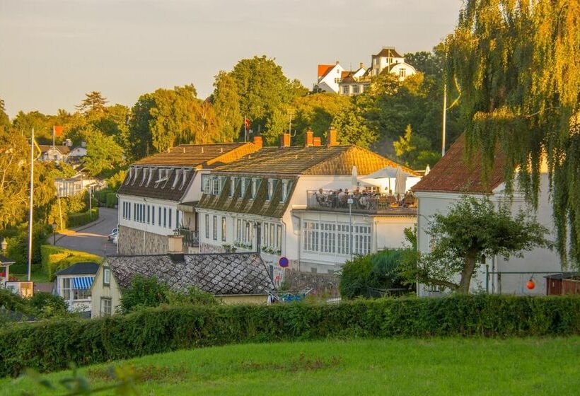 酒店 Rusthållargården