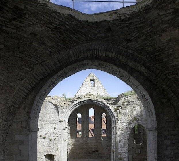 ホテル L St Clemens