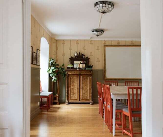 ホテル L St Clemens