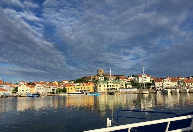 Отель L Villa Maritime På Marstrandsön