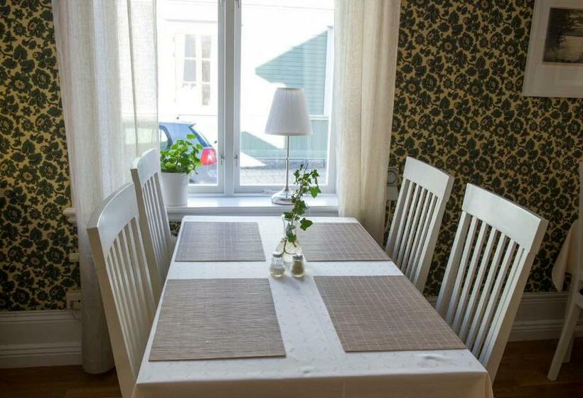 Lilla Hotellet I Nora