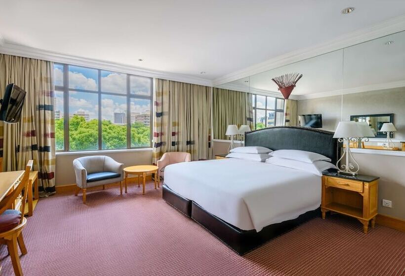 Отель Hyatt Regency Harare The Meikles