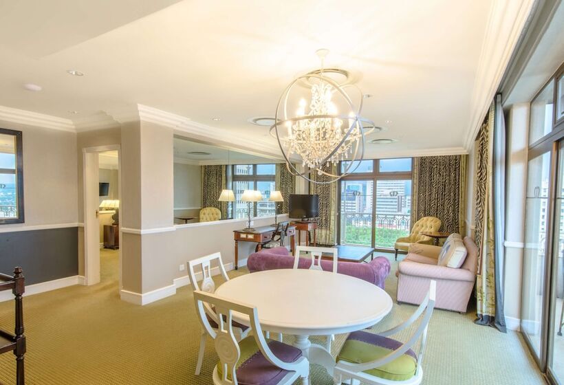 Отель Hyatt Regency Harare The Meikles